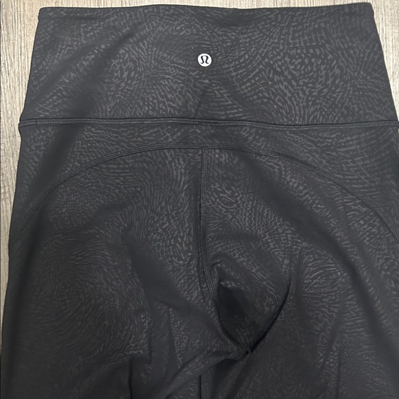 NWOT Lululemon Groove Super-High-Rise Flared Pant Nulu
Ripple Emboss Black - Picture 7 of 15